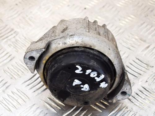 Used Engine mount BMW 3 (E90) 318 d (143 hp) 6740549
