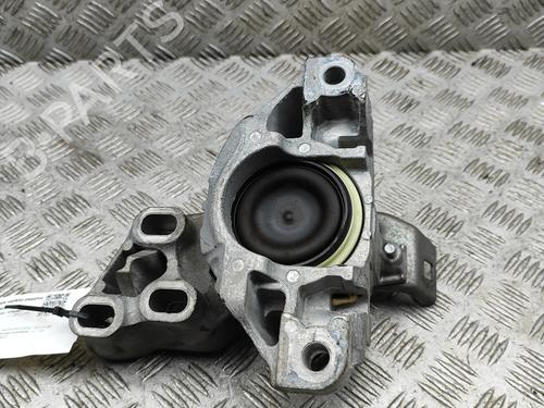 Used Engine mount Engine mount MERCEDES-BENZ GLA-CLASS (X156) GLA 250 4-matic (156.946) (211 hp) 33383369 33383369