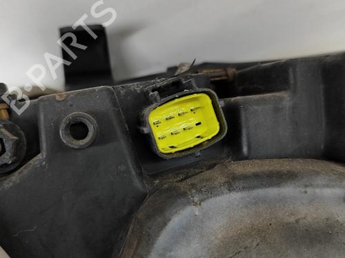 Right headlight CHRYSLER VOYAGER IV (RG, RS) 2.8 CRD | BP18036064C29 