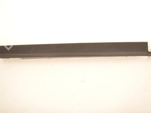 Faldon derecho LAND ROVER RANGE ROVER SPORT II (L494) 3.0 SDV6 4x4 (306 hp) 30227913