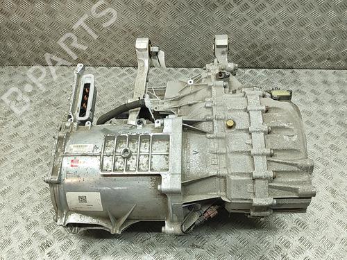 Moteur PORSCHE TAYCAN Cross Turismo (Y1B) 4S Performance Battery Plus (Y1BDB1) (571 hp) 31762607