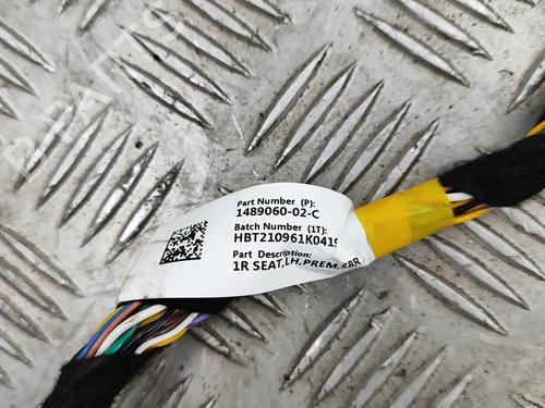 Left front seat TESLA MODEL 3 (5YJ3) EV AWD | BP33369191C15 - Image 8