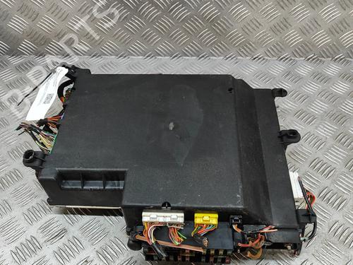 Used Electronic module Electronic module LAND ROVER RANGE ROVER II (P38A) 4.6 4x4 (228 hp) 27785744 27785744