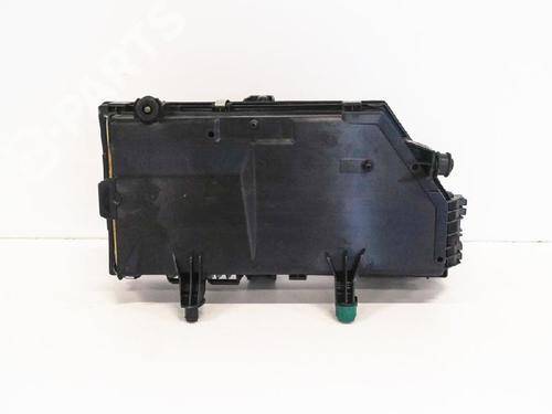 Used Air filter box MERCEDES-BENZ E-CLASS (W213) E 220 d (213.004) (194 hp) 6742157
