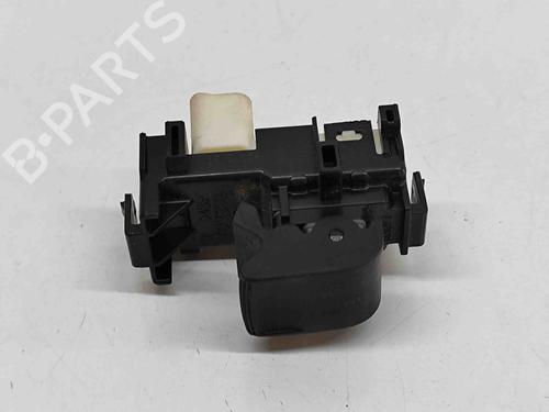 Used Right front window switch TOYOTA AURIS (_E18_) 1.3 Dual-VVTi (NRE180_, NRE180R) (99 hp) 29458786