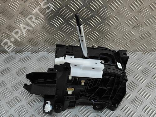 Used Gear lever TOYOTA RAV 4 V (_A5_, _H5_) 2.5 Hybrid AWD (AXAH54, AXAL54) (222 hp) 28675994