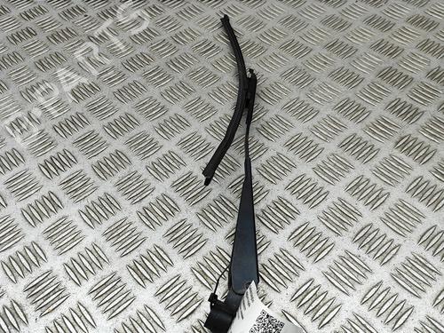Rear windshield wiper arm LAND ROVER DISCOVERY V (L462) 3.0 Td6 4x4 | BP30130785C144