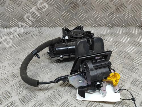 Used Tailgate lock AUDI Q5 (FYB, FYG) 2.0 TDI quattro (190 hp) 16077103