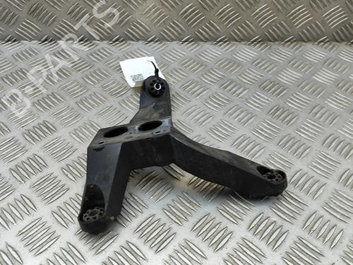 Used Support BMW X1 (F48) sDrive 18 d (150 hp) 29730900