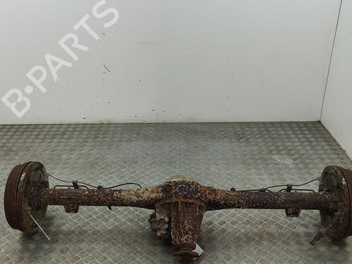 Used Rear axle TOYOTA HILUX VII Pickup (_N1_, _N2_, _N3_) 2.5 D 4WD (KUN25) (102 hp) 28171758