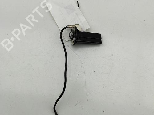 Used Antenna/Base Antenna/Base MERCEDES-BENZ E-CLASS Convertible (A207) E 250 CDI / BlueTEC / d (207.403, 207.404) (204 hp) 33373215 33373215