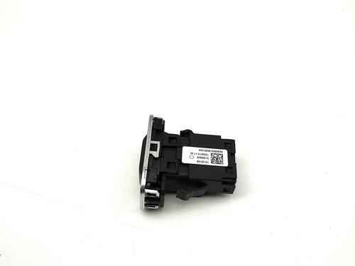 Switch VOLVO V40 Hatchback (525) D4 | BP38267904I30 - Image 6