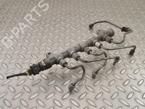 Used Injection rail HYUNDAI ix35 (LM, EL, ELH) 1.7 CRDi (116 hp) 30231255