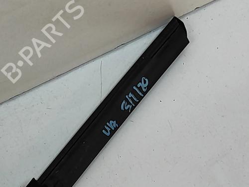 Dørliste AUDI Q5 (FYB, FYG) 2.0 TDI quattro | BP25883793C150 