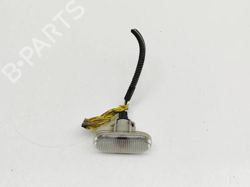 right-side-indicator-opel-vivaro-b-van-x82-2014-2015-2016-2017-2018-2019-2020-33377467 main image
