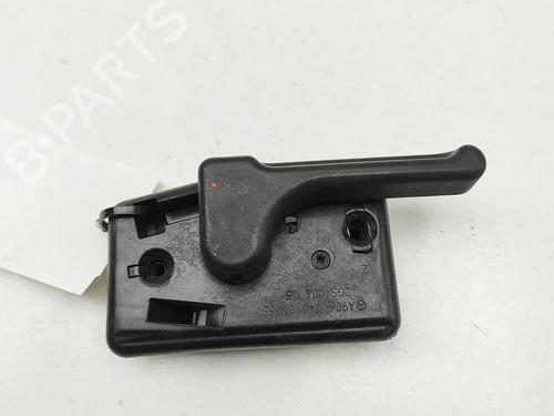 Used Rear left interior door handle Rear left interior door handle MERCEDES-BENZ SPRINTER 3,5-t Van (B906) 314 CDI (906.631, 906.633, 906.635, 906.637) (143 hp) 33384048 33384048