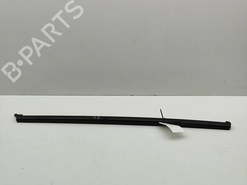 Dørlist Dørlist PORSCHE MACAN (XAB) 4S Electric 4 (XABDC1) (517 hp) 33433258 33433258