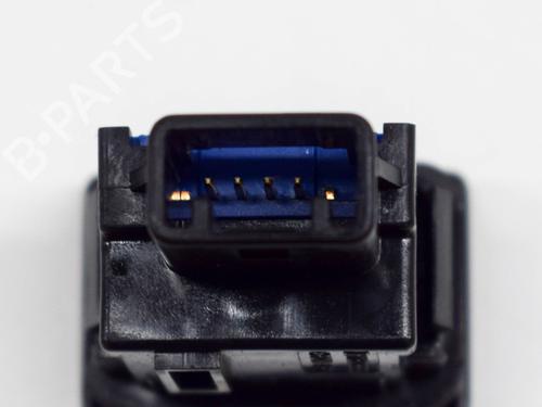 Switch TOYOTA YARIS (_P13_) 1.5 Hybrid (NHP130_) | BP10074343I30