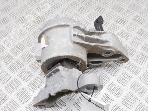 Used Engine mount Engine mount FORD MONDEO V Turnier (CF) 2.0 TDCi (150 hp) 39719850 39719850
