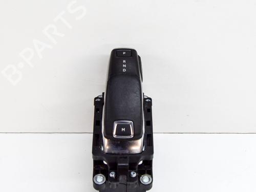 Used Gear lever PEUGEOT 3008 II SUV (MC_, MR_, MJ_, M4_) 1.6 THP 165 (M45GYW, M45GZW, M45GYV) (165 hp) 11252487