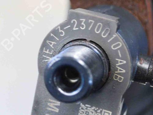 Injector VOLVO S60 II (134) D4 | BP6865743M100