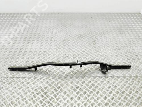 outra-maserati-levante-suv-m161-2016-31859069 main image