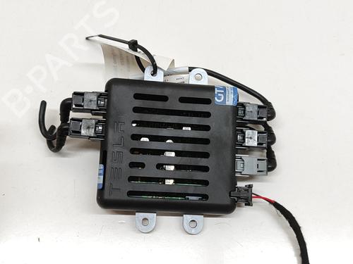 Elektronisk modul TESLA MODEL X (5YJX) P100D AWD (772 hp) 28435885