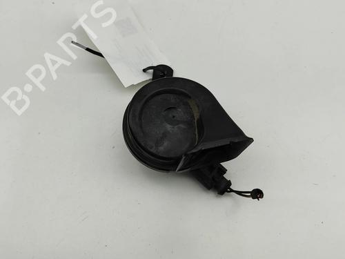 horn-audi-q4-e-tron-suv-f4b-2020-28687816 main image