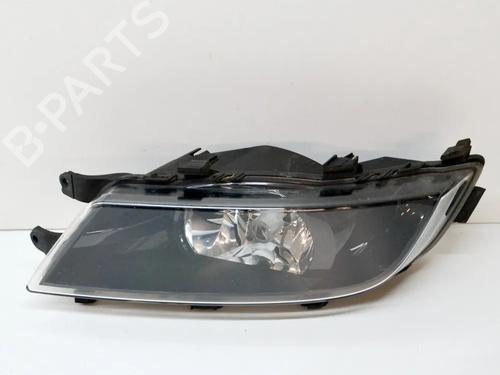 Used Right front fog light Right front fog light SKODA SUPERB II Estate (3T5) 2.0 TDI 16V (140 hp) 8352845 8352845