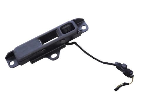 BP30254833O1 main image