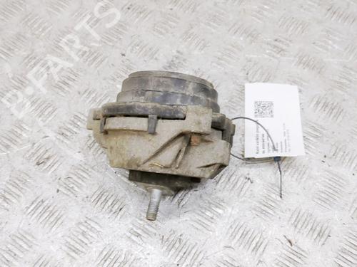 Used Engine mount Engine mount SKODA SUPERB III Estate (3V5) 1.4 TSI iV (218 hp) 39380481 39380481