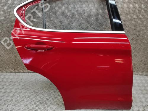 Dør højre bagtil Dør højre bagtil ALFA ROMEO STELVIO (949_) 2.2 D Q4 (949.AXB2A) (209 hp) 33624584 33624584