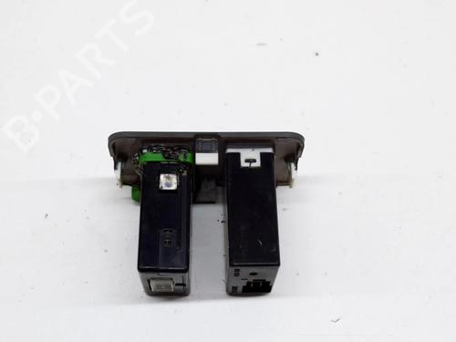 Switch CHEVROLET NUBIRA Saloon 1.6 | BP10402029I30 - Image 4