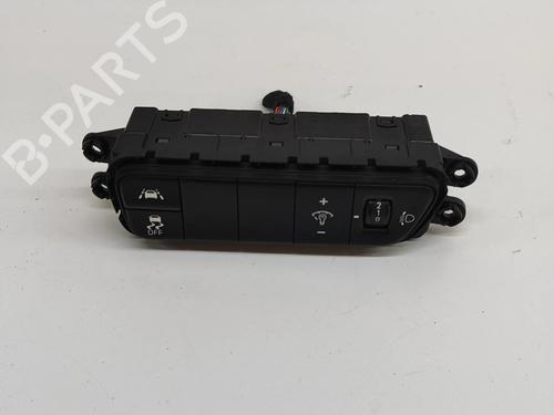 switch-kia-niro-i-de-2016-2017-2018-2019-2020-2021-2022-27783054 main image