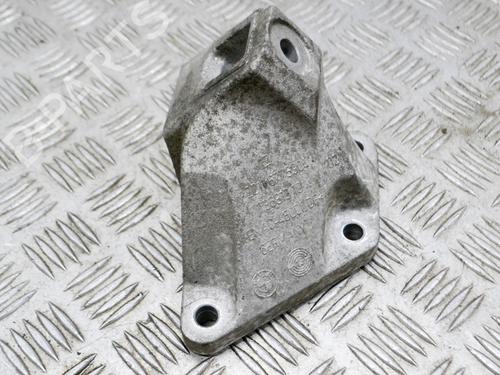 Support BMW 5 (F10) 550 i | BP14640108C155 