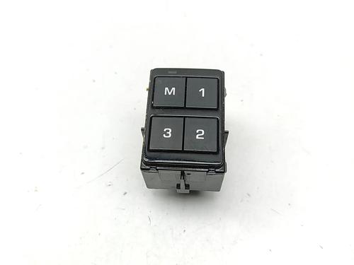 Used Switch Switch JAGUAR F-PACE (X761) 2.0 TD4 AWD (180 hp) 33395502 33395502