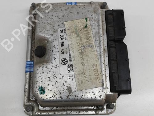Engine control unit (ECU) VW NEW BEETLE Convertible (1Y7) 2.5 | BP23865377M57 