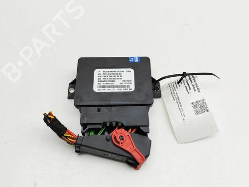 Used Electronic module Electronic module MERCEDES-BENZ CLA Coupe (C117) CLA 180 (117.342) (122 hp) 33383763 33383763