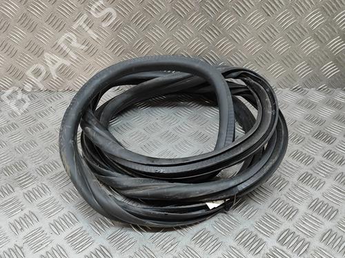 rubber-door-seal-mercedes-benz-vito-tourer-w447-2014-26912244 main image