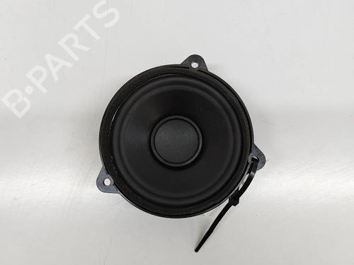 speaker-jaguar-f-type-coupe-x152-2013-27644802 main image