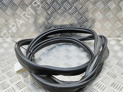 rubber-door-seal-audi-a3-8v1-8vk-2012-2013-2014-2015-2016-2017-2018-2019-2020-34443647 main image