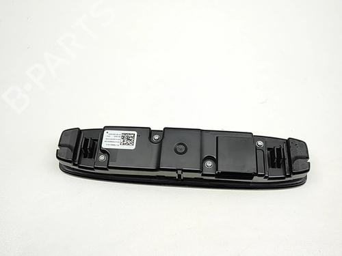 Interior roof light TESLA MODEL Y (5YJY) Long Range All-wheel Drive | BP36232111I8 - Image 2