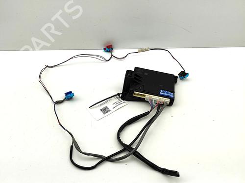electronic-module-toyota-prius-plus-_w4_-2011-33383047 main image