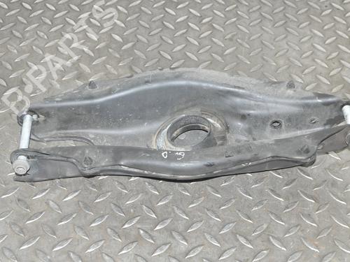Højre bagtil bærearm Højre bagtil bærearm MERCEDES-BENZ C-CLASS (W205) C 220 BlueTEC / d (205.002, 205.004) (170 hp) 30250541 30250541