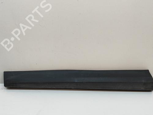 Used Door moulding trim SKODA ENYAQ iV SUV (5AZ) 60 (179 hp) 27796855