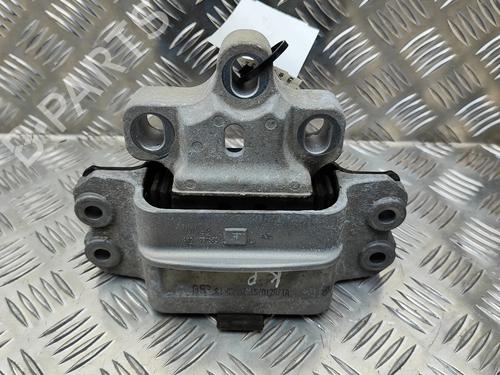 engine-mount-skoda-yeti-5l-2009-2010-2011-2012-2013-2014-2015-2016-2017-33386263 main image