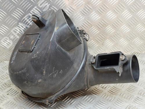 Used Air filter box LEXUS LS (_F2_) 400 (UCF20_, UCF20R) (276 hp) 29075826