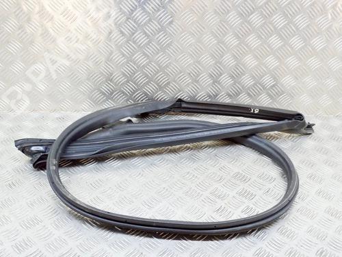 rubber-door-seal-tesla-model-3-5yj3-2017-27752853 main image