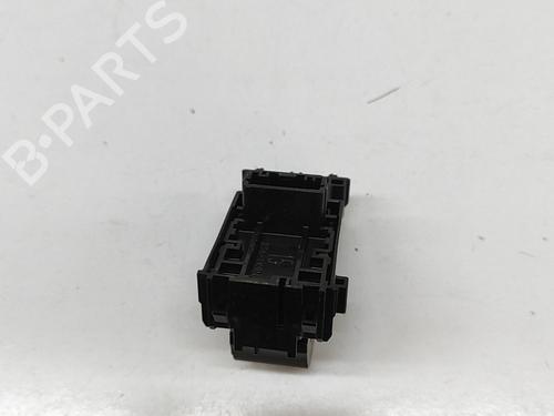 Left rear window switch TOYOTA RAV 4 V (_A5_, _H5_) 2.5 Hybrid AWD (AXAH54, AXAL54) | BP28688313I29 