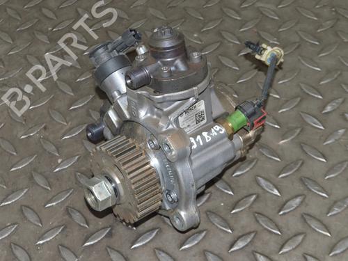 Used Fuel pump Fuel pump LAND ROVER DISCOVERY V (L462) 3.0 Td6 4x4 (258 hp) 30282005 30282005